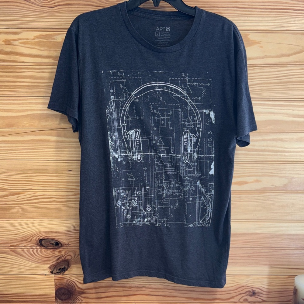 Apt. 9 Charcoal Graphic Tee with Headphones Design